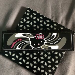MAC Hello Kitty Eyeshadow Palette Vintage